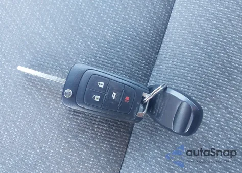 2015 Chevrolet Malibu Ls z USA, uszkodzony, nr VIN 1G11B5SL9FF107548